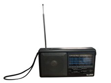 VeraTron 10 Band World Receiver Portable AM/FM Radio - GREAT SHAPE  WORKS 