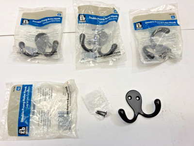 Lot Of 4 ~ Everbilt Black Double Robe Hook ~ Drunk Octopus Style