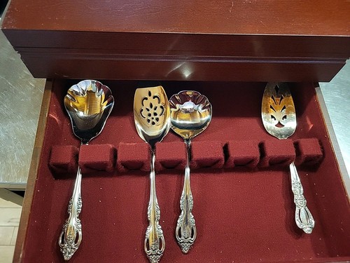 Oneida Brahm Stainless Flatware 12/5 Pc Serving Sets 68 Pieces WOW - Picture 8 of 13