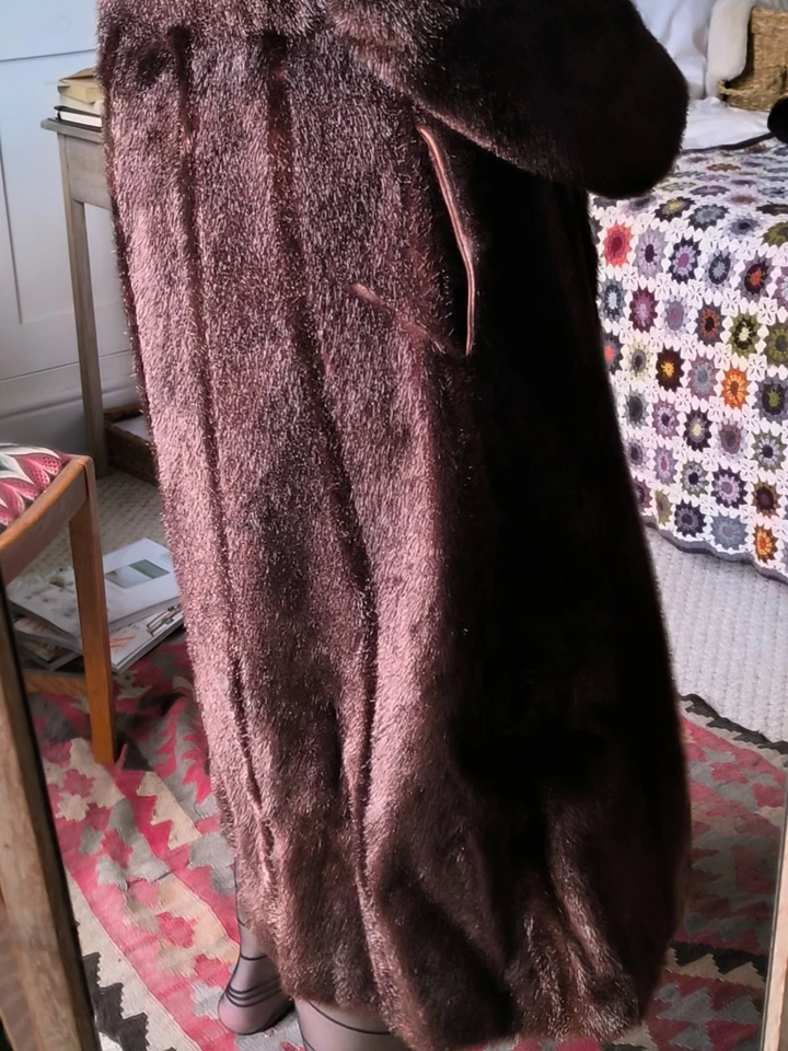 Unique True Vintage Real Pony Fur Hair on Hide Coat Midi Long Brown Gold 12 - Image 4 of 4