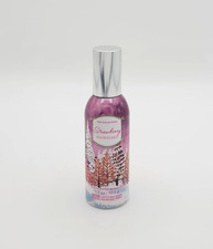 Bath Body Works Strawberry Snowflakes Concentrated Room Spray Freshener 1.5 oz