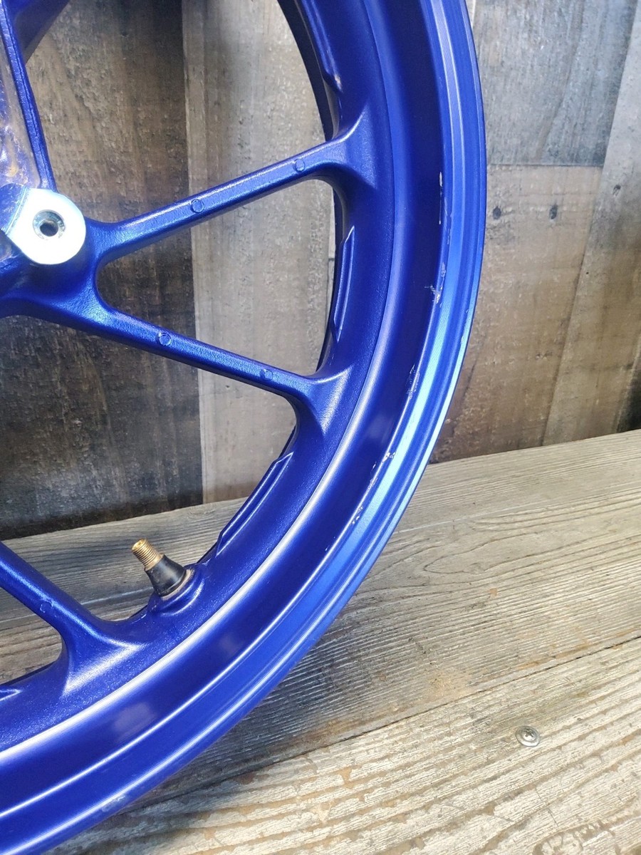 YZF-R7 フロントホイール 2025 25 22-25 Yamaha YZF-R7 YZFR7 Front Wheel Rim Blue Bent