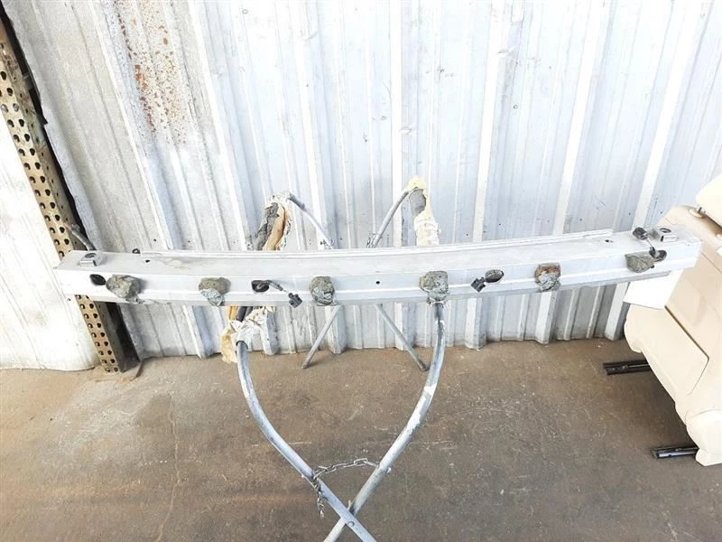 Barra de refuerzo de parachoques trasero Bentley Arnage  Foto 2 de 4