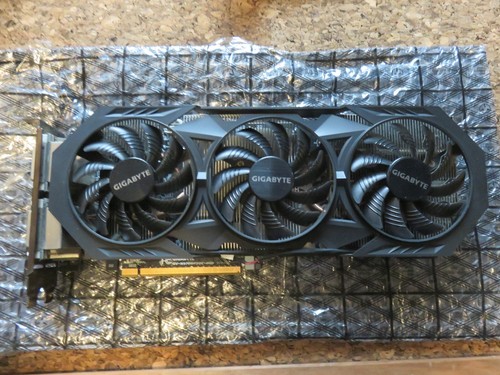 GIGABYTE HD 7870 Windforce GPU - 4GB GDDR5 - HDMI DisplayPort DVI