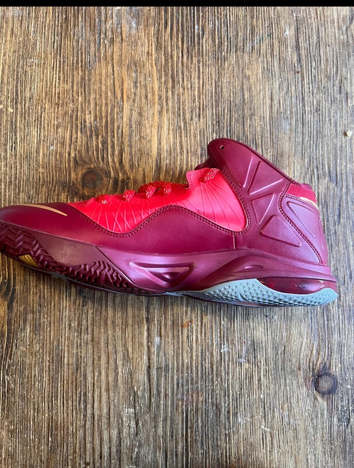 LeBron James Rare/ Unreleased NBA Finals 2013 PE Shoe Signed Mike Miller/Beckett - Image 4 of 4