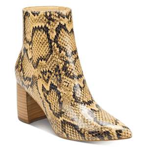 marc fisher retire snake