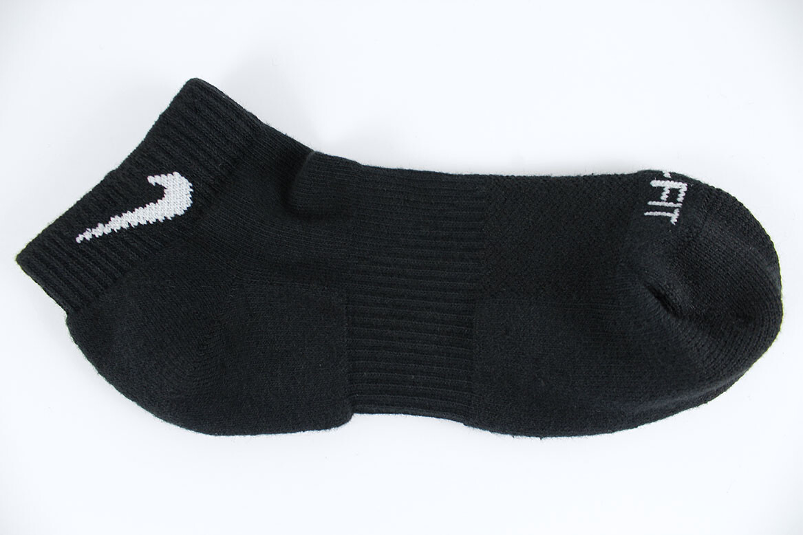 NIKE DRI-FIT PLUS CUSHION LOW CUT SOCKS 3-PAIR BLACK TRAINING MEN