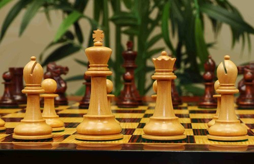 17th Olympiad Havana 3.78" Reproduced Natural/Mahogany Stained Boxwood Chess Set - Picture 21 of 24