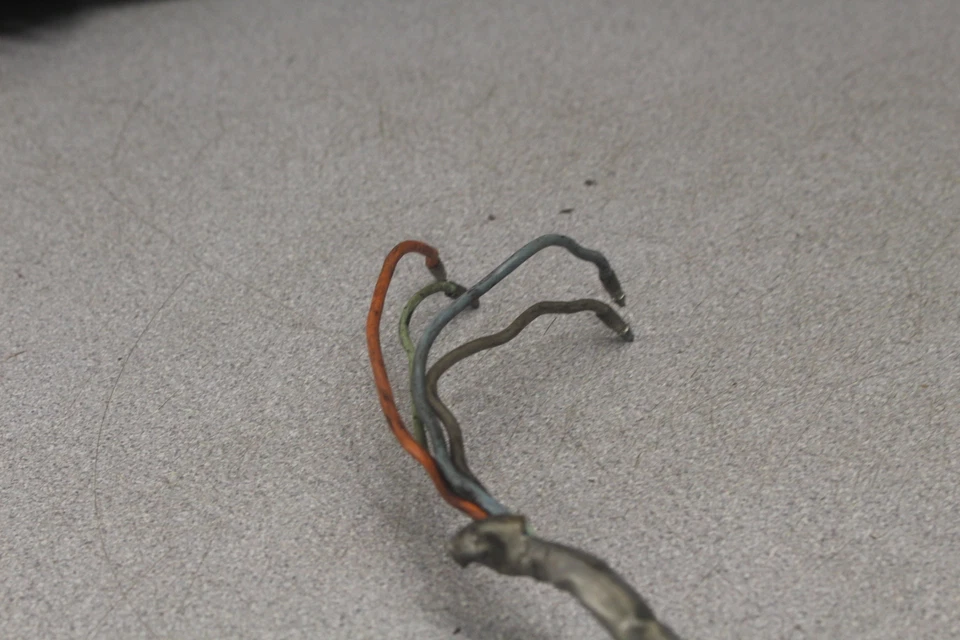 Honda CB100 1971 Super Sport control de manillar izquierdo S10-6068. UE Foto 2 de 4