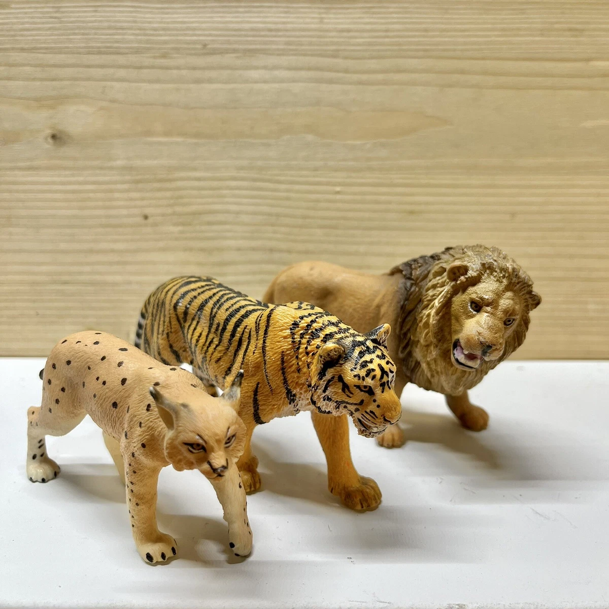 Schleich deals big cats