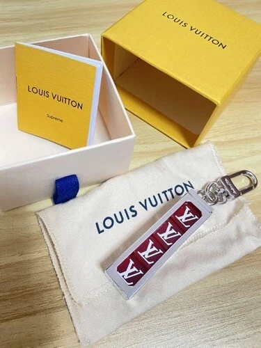 supreme louis vuitton airpod case