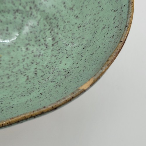 Handmade Pottery Round Baking Dish 9" X 2.5" & Batter Bowl 6" x 3.5" - Picture 7 of 8