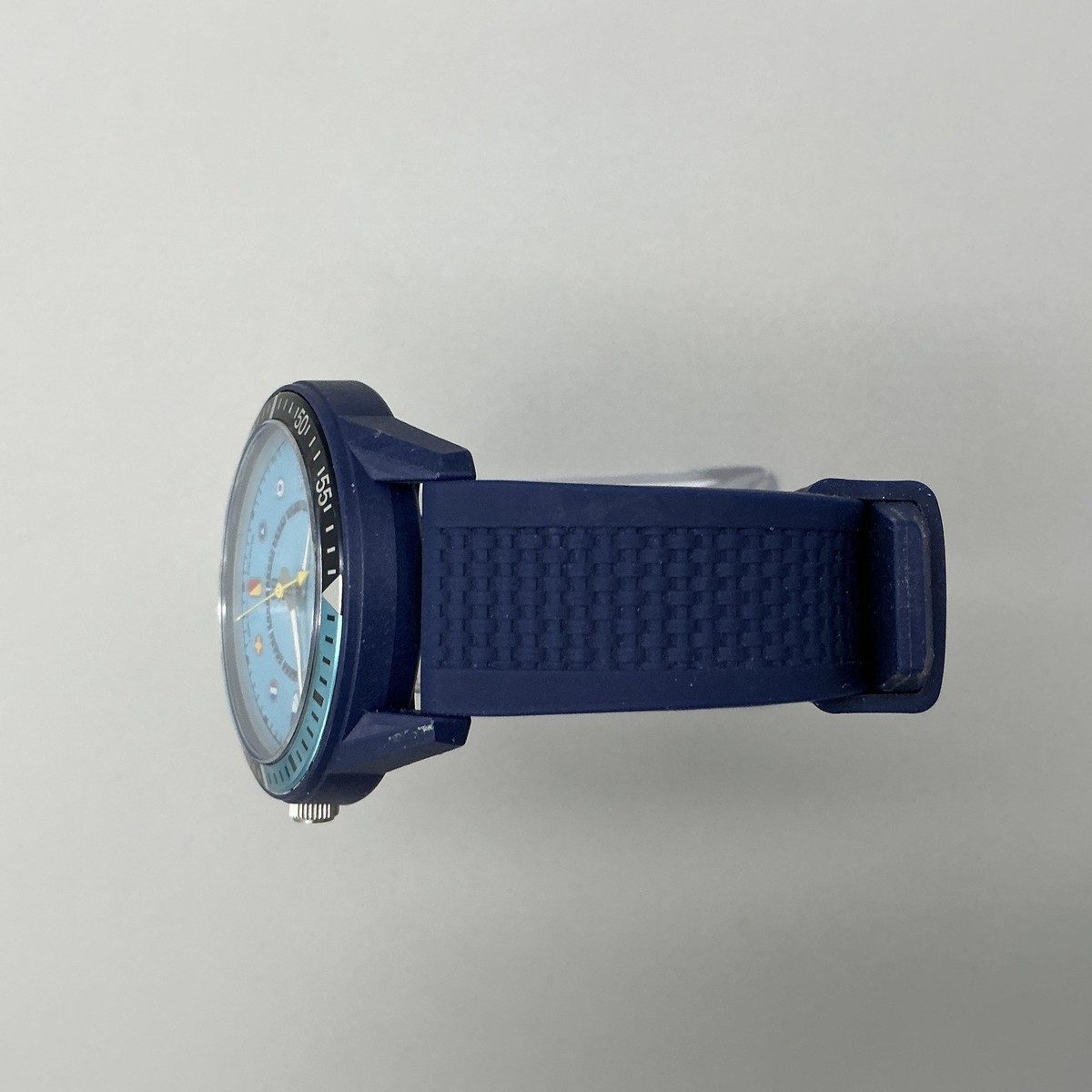 Nautica Mens Watch 42mm Blue Dial N83 Flags Blue Silicone