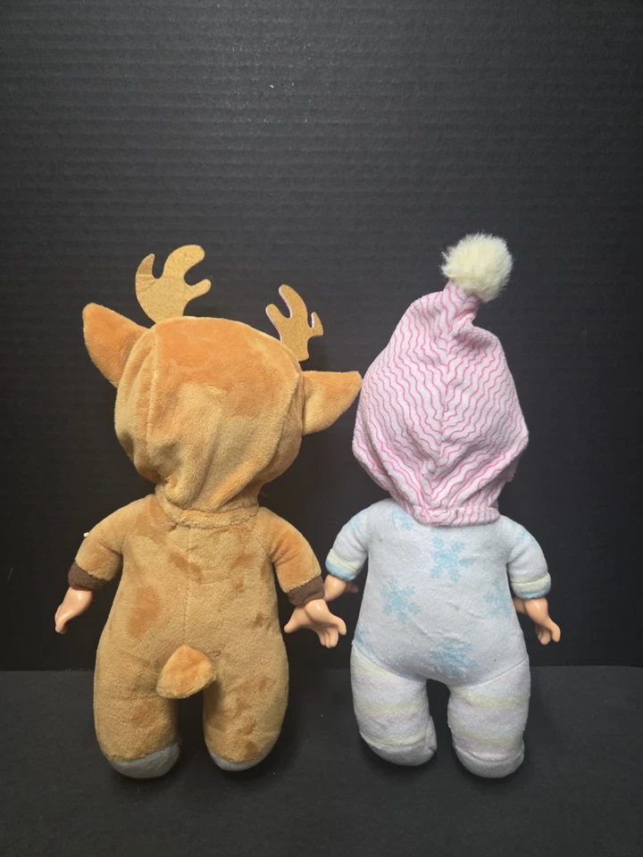 Cry Babies Tiny Cuddles Holly Jolly Baby Doll Set Renny & Snowy Christmas - Image 4 of 4