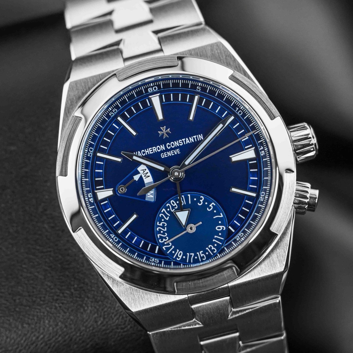 Vacheron Constantin Overseas Dual Time 7900V/110A-B334 Complete