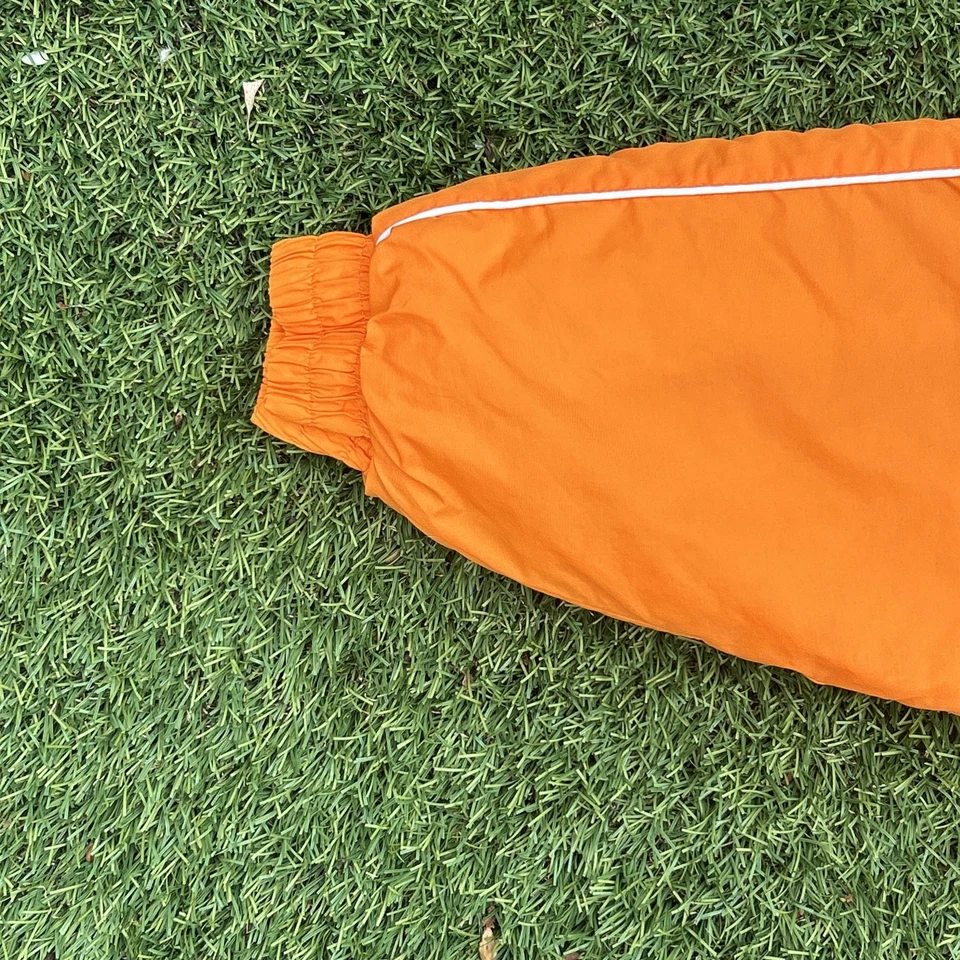 Vintage University of Tennessee logo athletic puffer jacket zip up large orange - Image 3 of 4