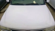 (LOCAL PICKUP ONLY) Hood Fits 00-06 SUBURBAN 1500 442449