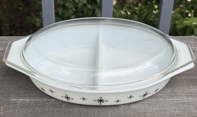 Pyrex Compass Snack Server 1-1/2qt Divided Oval Serving Dish Tray w/ Clear Lid