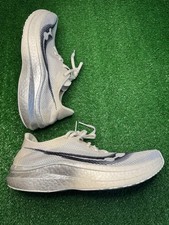 Saucony Endorphin Pro Women  s Size 10.5 White/Black Running Shoes S10719-01