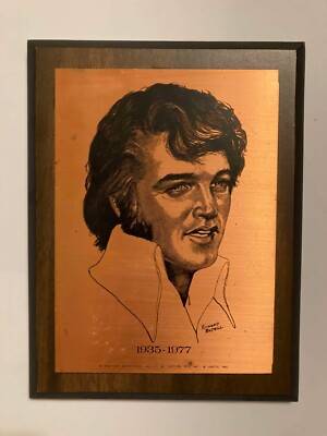 Image of Portrait du chanteur Elvis Presley (1935-1977) avec l'actrice