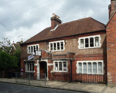 FOTO HYDE PARISH HALL HYDE STREET WINCHESTER KOMFORTABLES KUNSTHANDWERK TUDO