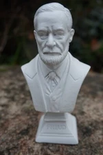 RE0484  FIGURINE STATUETTE REPRODUCTION BUSTE  SIGMUND  SCHLOMO  FREUD MEDECIN
