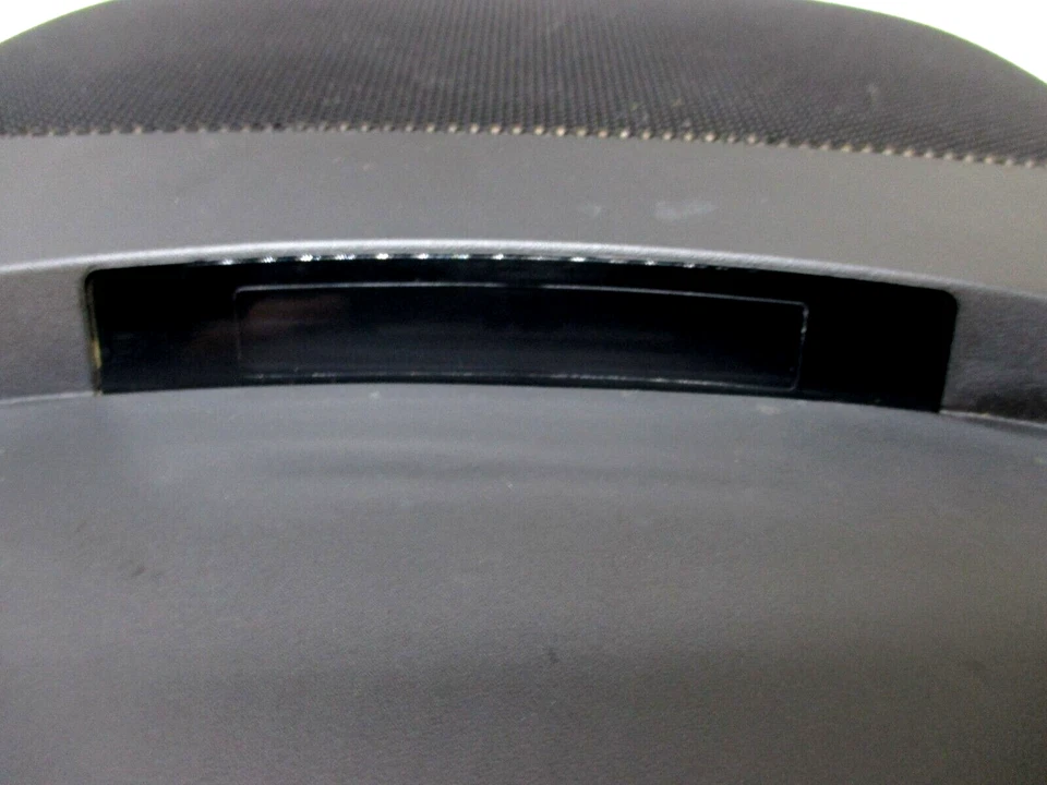 Pantalla de infoentretenimiento Chevrolet Equinox Terrain 2015 tablero superior opcional UEU solo G Foto 2 de 4