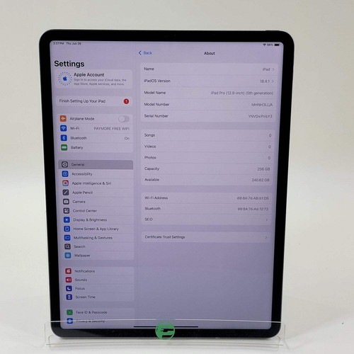 Solo WiFi Apple iPad Pro 12,9" 5a Generazione 256GB 18.4.1 Grigio Siderale MHNH3LL/A - Foto 3 di 13