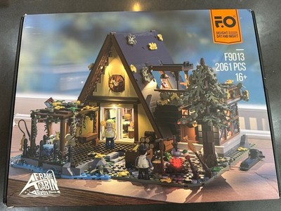 FUNWHOLE F9013 A-Frame Cabin Building Bricks Set 2061 Pieces