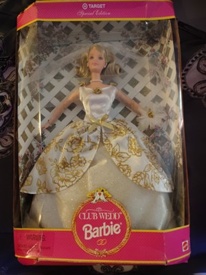 Club Wedd Barbie Doll 1997 Mattel#  19717 Damaged Box
