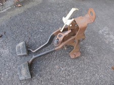 Nice Chevy Pontiac 1974 1975 1976 1977 Brake Clutch Pedal Assembly Chevelle