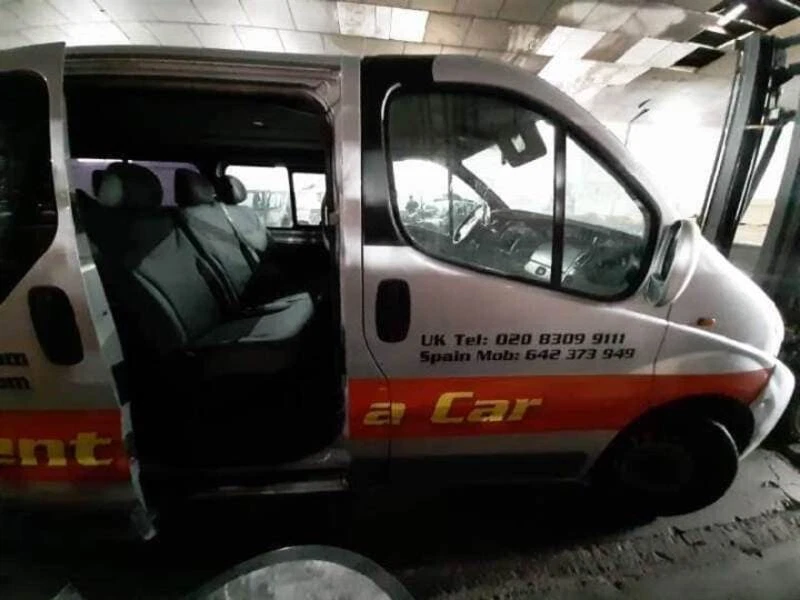 porton trasero izquierdo para OPEL VIVARO COMBI 2.9T CORTO 2001 101401 - Imagen 4 de 4