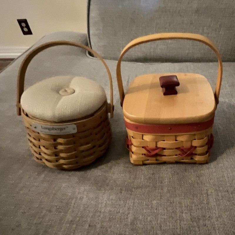 Longaberger 2pc Woven Basket Set w/ Lids & Handles Round/Square Brown Red