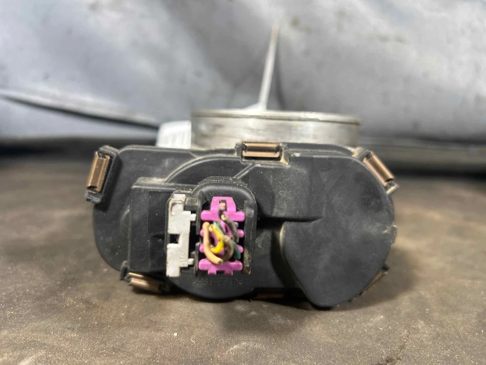 Fits 2007-2008 Chevy Silverado Throttle Body OEM:12580760 Foto 4 de 4