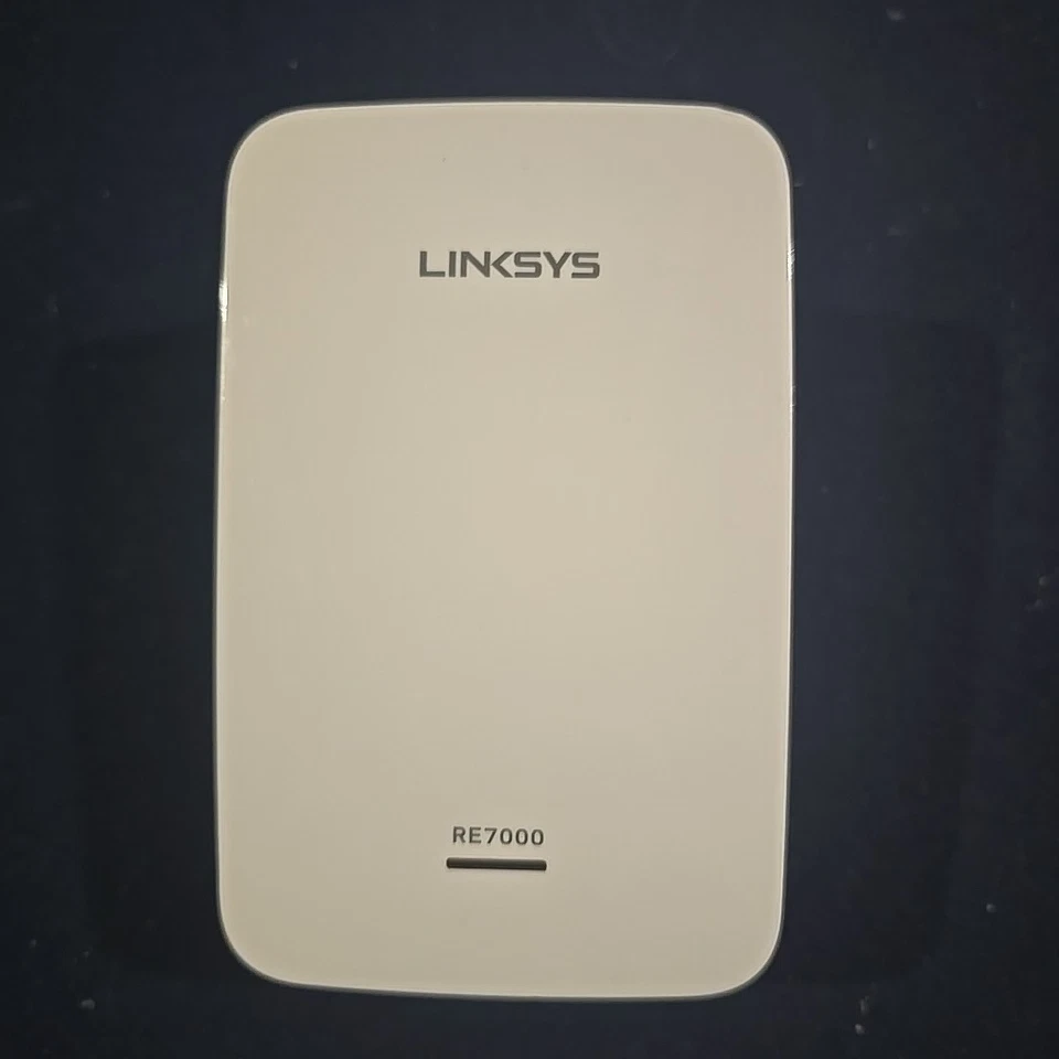 Linksys Max-Stream RE7000 WiFi Range Extender AC1900 Gigabit Booster - Image 2 of 4