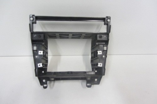 BMW E61 E60 5ER FUNKTIONSTRÄGER MITTE NAVI 7034118