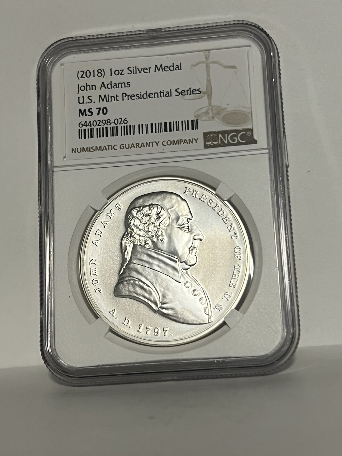 Picture 1 of 2