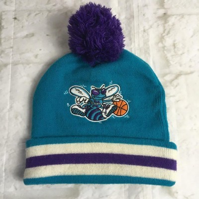 mitchell and ness bobble hat