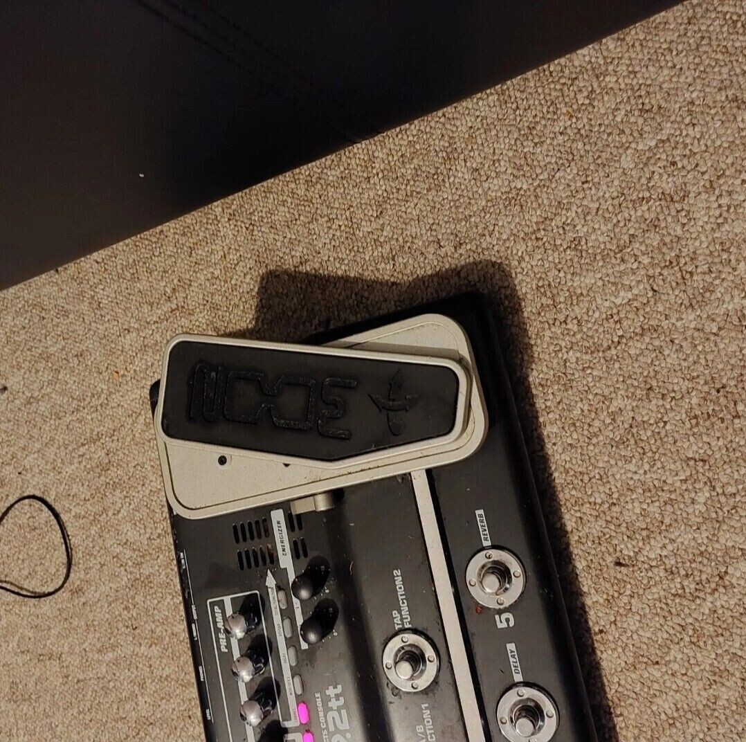 Brand new Zoom G9.2tt Guitar Multieffects FX - 3 expression Pedals