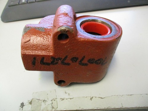 Case IH 8380 Mower Conditioner Poppet Relief Valve Center Pivot OEM NEW WM03A - Picture 6 of 8