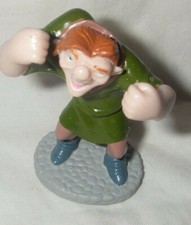 DISNEY APPLAUSE HUNCHBACK OF NOTRE DAME QUASIMODO PVC FIGURE CAKE TOPPER N EW