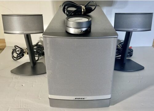 Bose Companion 5 Multimedia Speaker System in Graphite/Silver Bose Sound ! Nice - Picture 1 of 7