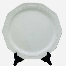Home Trends Dinner Plates White Octagon 10.5” Stoneware Lot Set Of 7 Plates