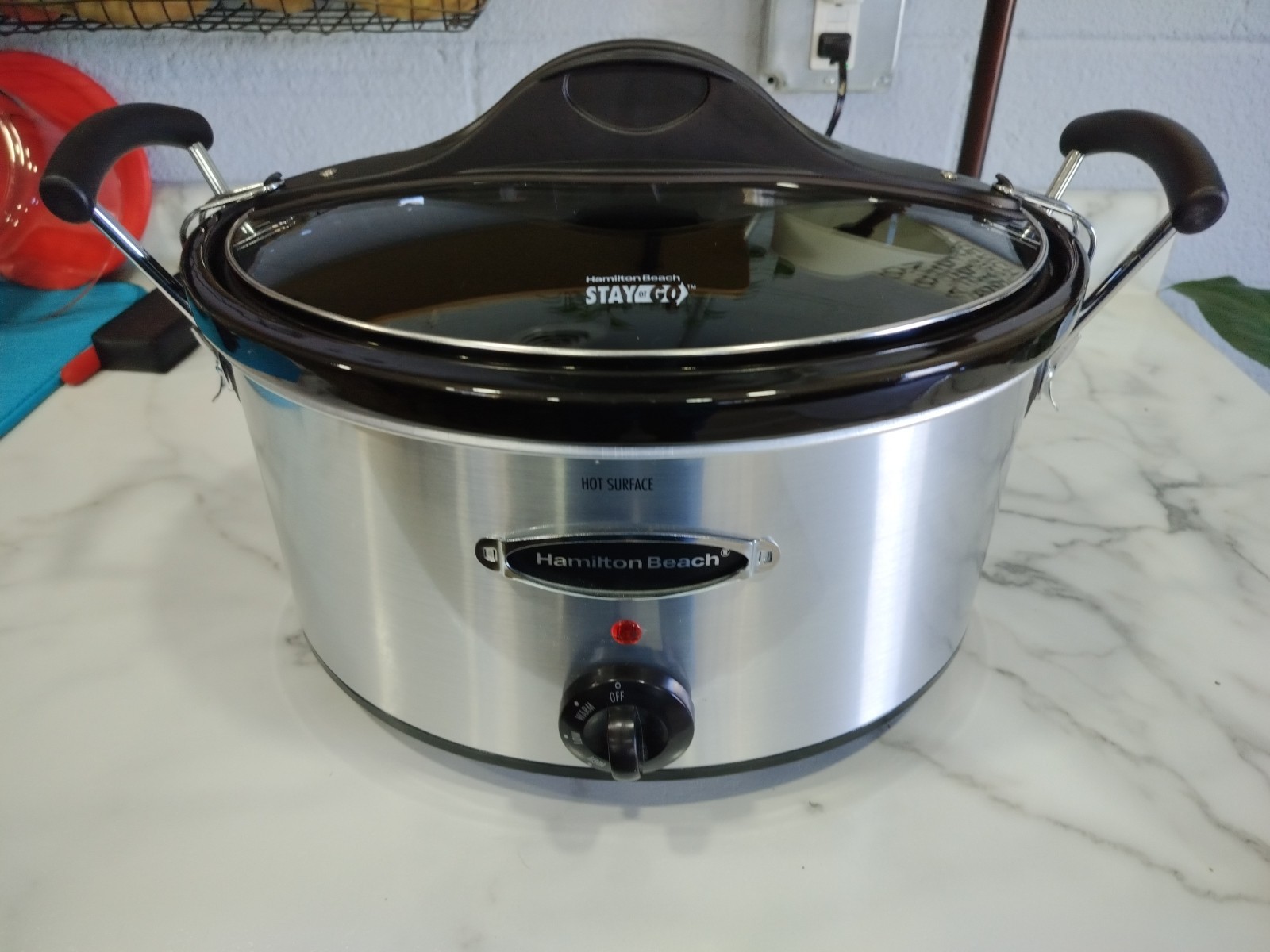 Hamilton Beach 33162 Stay or Go 6 Qt Slow Cooker. Stainless 