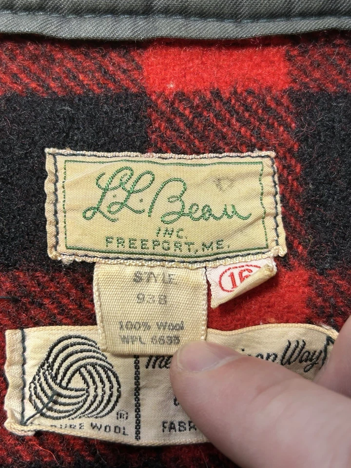 Vintage 50s LL Bean Flannel Shirt Jacket Heavy Wool M Hunting Buffalo Red Black - Image 4 of 4