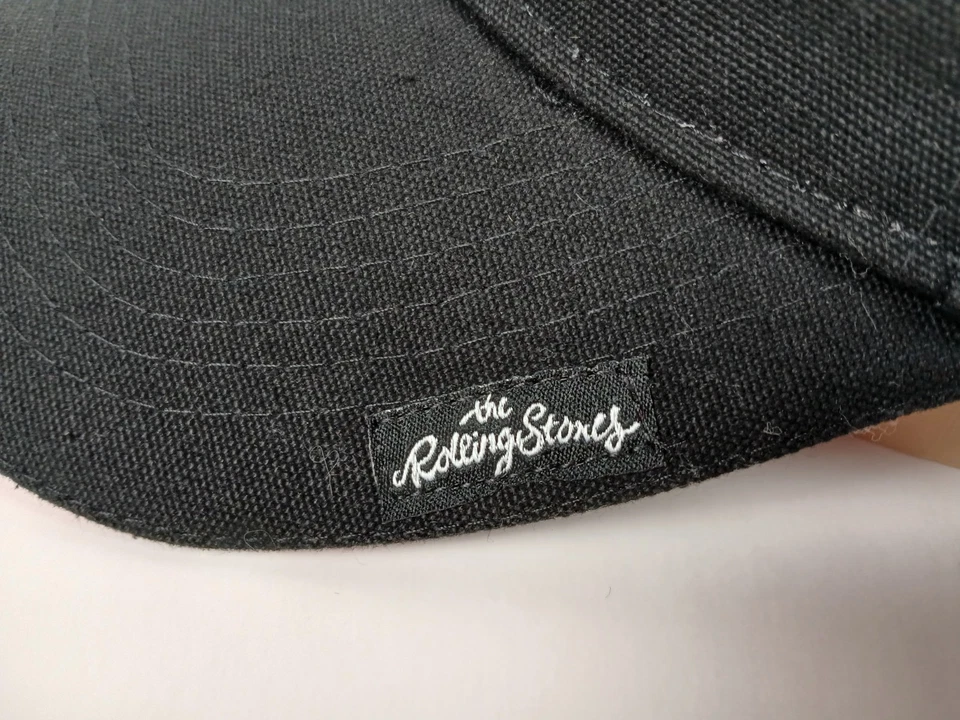 The Rolling Stones Rock Off 2018 Sombrero Negro Lengua Logo Gancho y Lazo Ajustable Foto 3 de 4