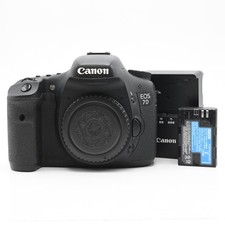 Canon EOS 7D 18MP Digital SLR Camera Body 553