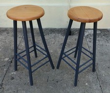 PAIR OF BEAUTIFUL SOLID TEAK & OAK BREAKFAST BAR STOOLS IN DOWNPIPE FARROW&BALL 