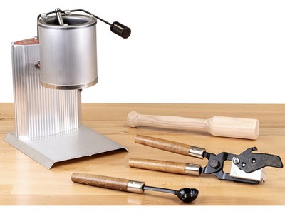 Lee Ready to Cast Bullet Casting Kit with Production Pot 4 Furnace, Ladle, Mold