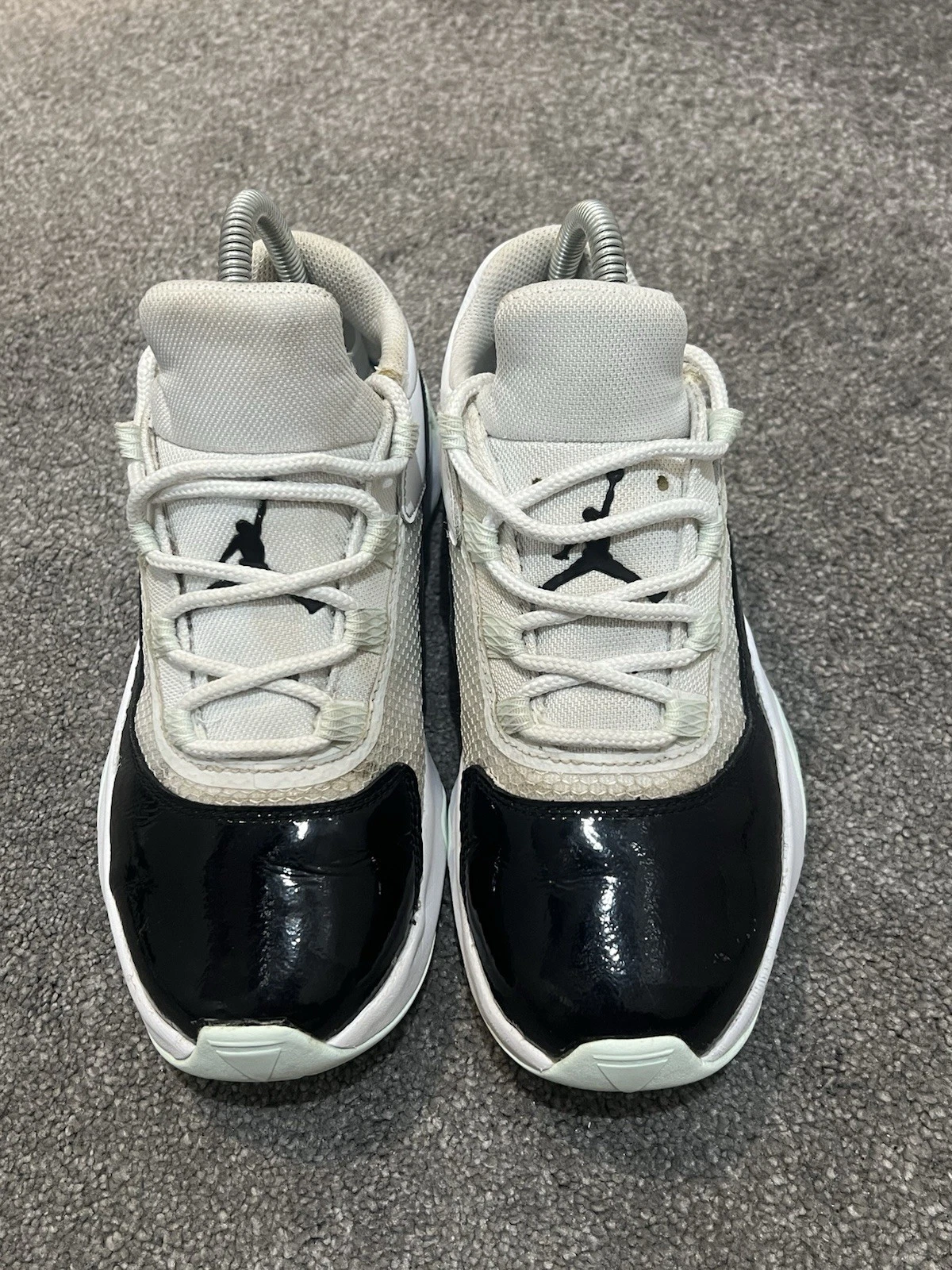 Air Jordan 11 CMFT Low "White Black Barely Green" Unisex taglia UK 5 EU 38 US5.5Y